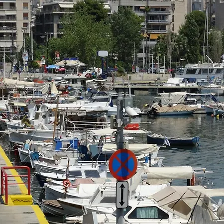 Hotel Faros I Piraeus