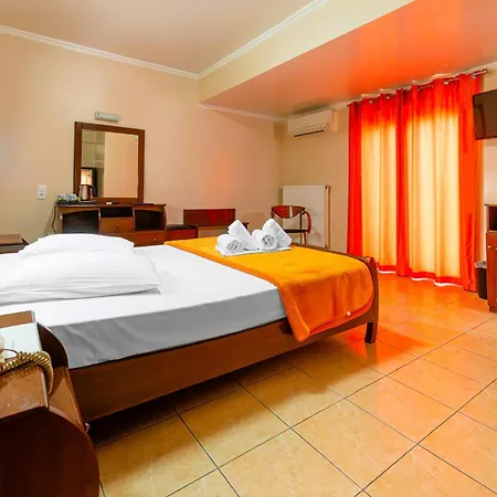 Faros I Hotel Piraeus